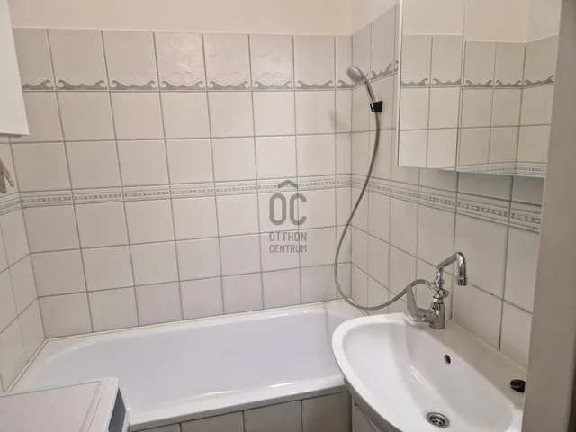 Eladó lakás Pécs, Kertváros 52 nm