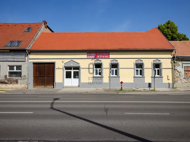 Eladó ház Pécs, Balokány 405 nm
