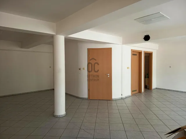 Eladó kereskedelmi és ipari ingatlan Harkány 75 nm