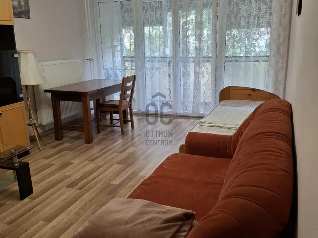 Kiadó lakás Pécs, Egyetemváros 52 nm