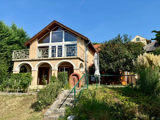 Eladó ház Badacsonytomaj 186 nm