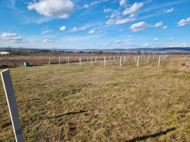 Eladó telek Balatonberény 2600 nm