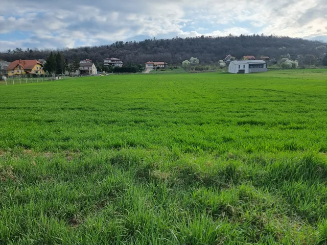 Eladó telek Cserszegtomaj 6673 nm