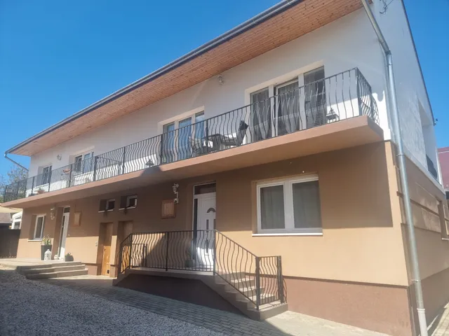 Eladó ház Hévíz 293 nm