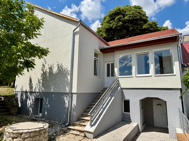 Eladó ház Keszthely 165 nm