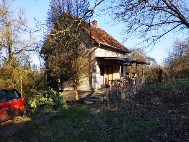 Eladó ház Isaszeg 50 nm