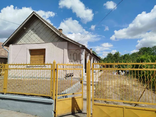 Eladó ház Tápióság 86 nm