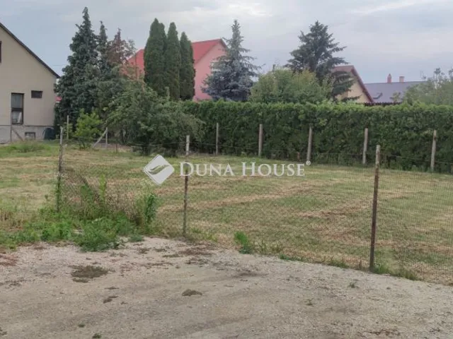 Eladó telek Halászi 500 nm