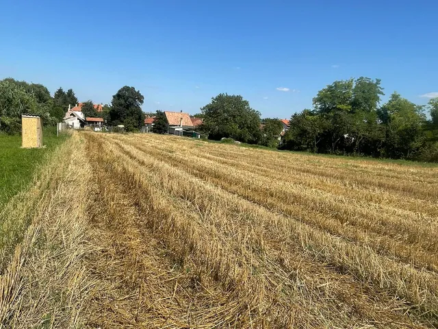 Eladó telek Nyúl 2804 nm