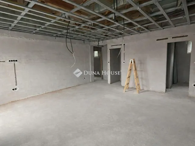 Eladó lakás Győr 115 nm