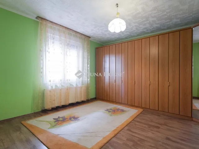 Eladó ház Máriakálnok 160 nm