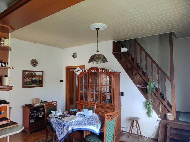 Eladó ház Levél 120 nm