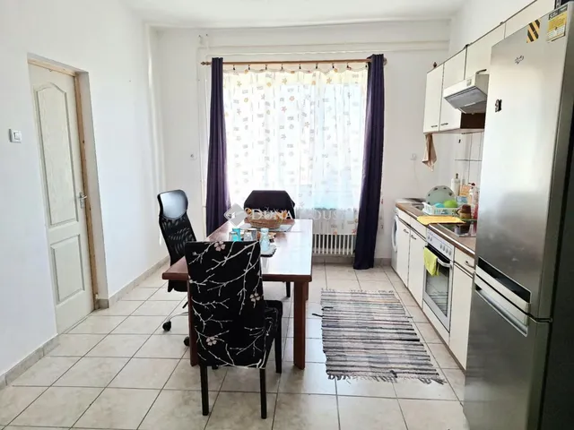 Eladó ház Levél 100 nm