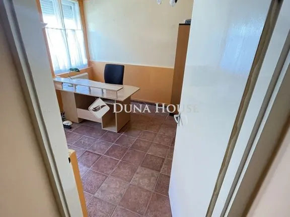 Eladó lakás Győr 50 nm
