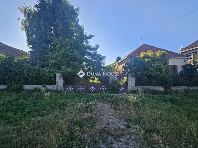 Eladó ház Dunaszeg 70 nm