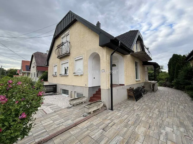 Eladó ház Mosonmagyaróvár 163 nm