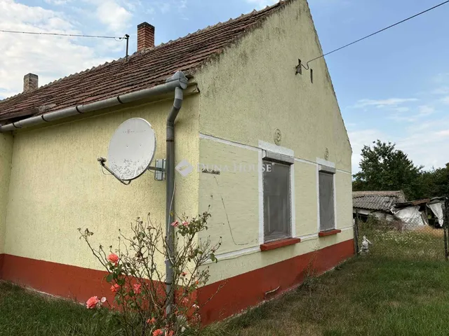 Eladó ház Károlyháza 70 nm