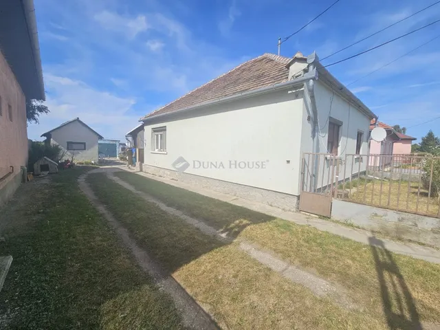 Eladó ház Nagyszentjános 120 nm
