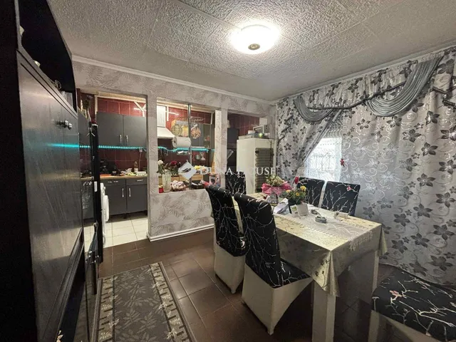 Eladó ház Levél 164 nm