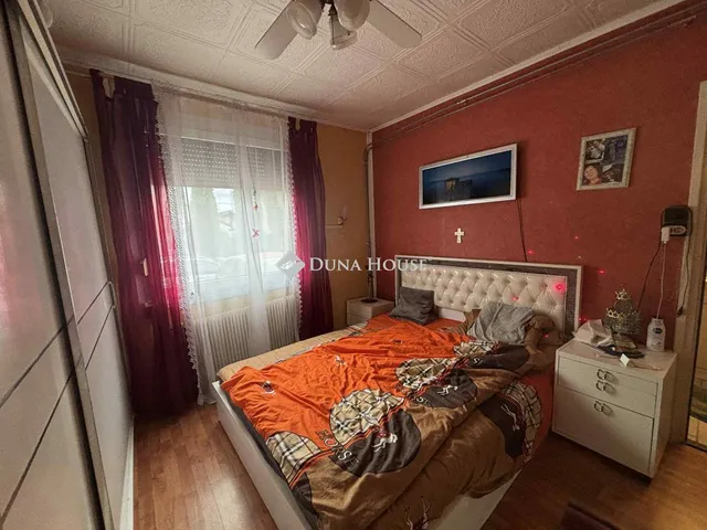 Eladó ház Levél 164 nm