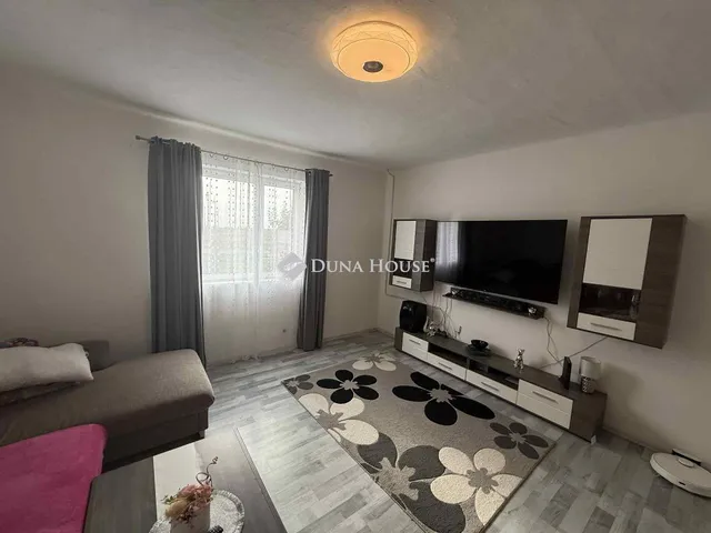 Eladó ház Várbalog 85 nm