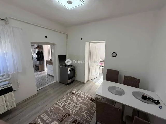 Eladó ház Várbalog 85 nm