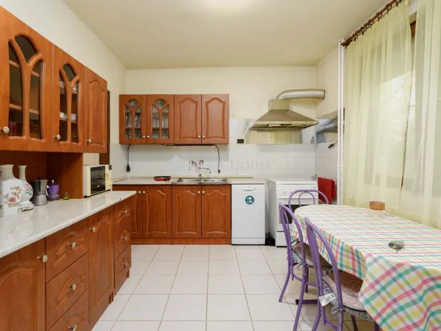 Eladó ház Kimle 149 nm