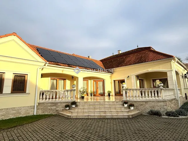 Eladó ház Mosonmagyaróvár 323 nm