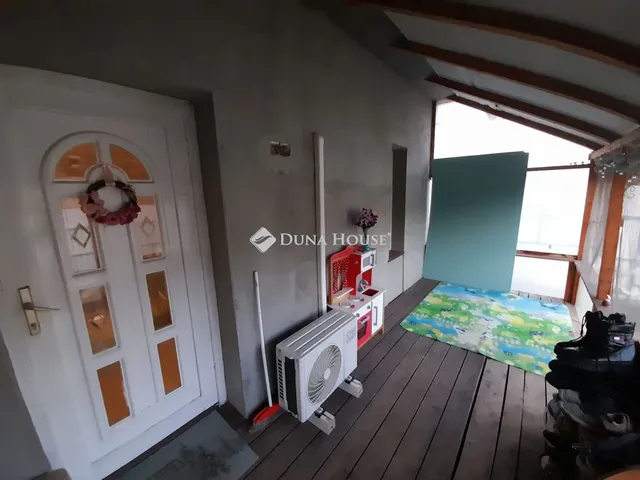 Eladó ház Tét 90 nm