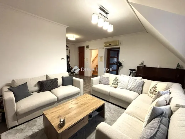 Eladó lakás Csorna 75 nm