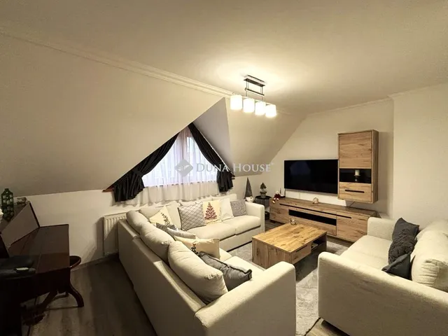 Eladó lakás Csorna 75 nm