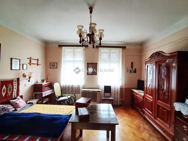 Eladó ház Fertőszentmiklós, Soproni utca 80 nm