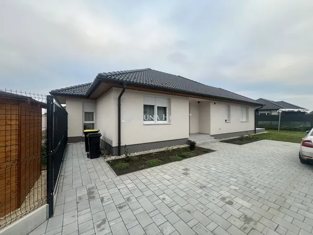 Eladó ház Győrszemere 91 nm