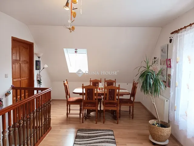 Eladó ház Újkér 123 nm