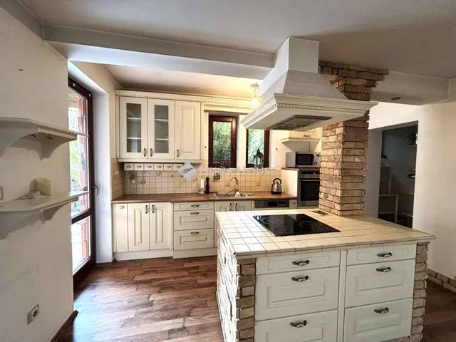 Eladó ház Dunakiliti 158 nm