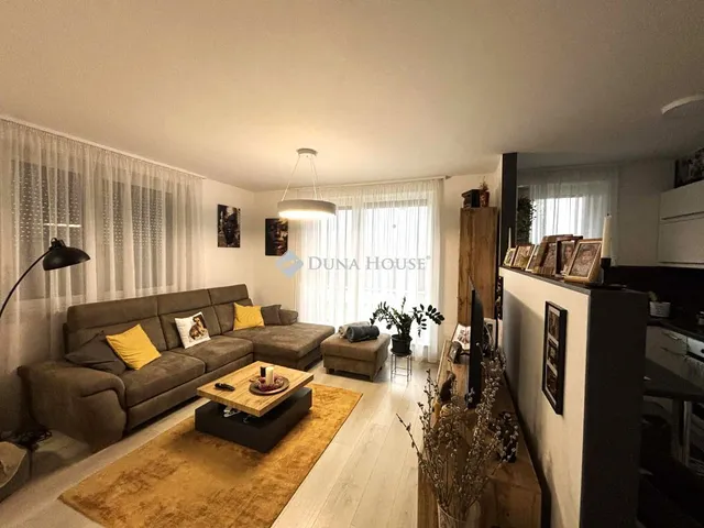 Eladó lakás Mosonmagyaróvár 63 nm