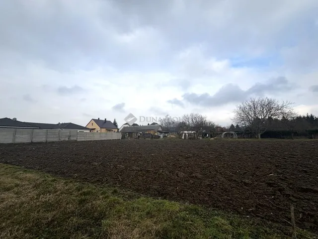 Eladó telek Dunakiliti 914 nm