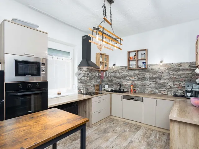 Eladó ház Mosonmagyaróvár 100 nm