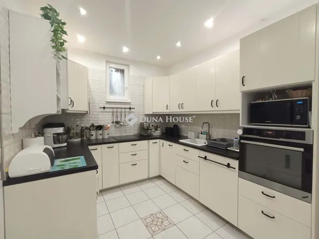 Eladó ház Fertőszentmiklós 130 nm