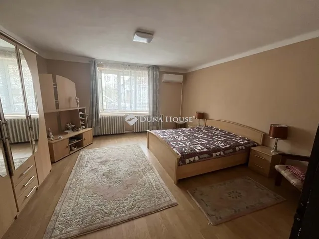 Eladó ház Mosonszentmiklós 136 nm