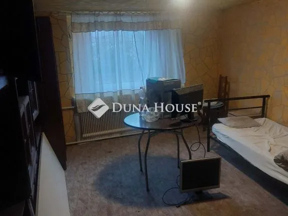 Eladó ház Tét 80 nm