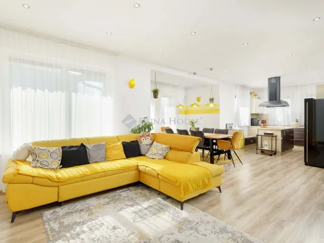 Eladó ház Halászi 187 nm