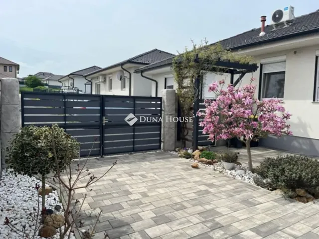 Eladó ház Harka 82 nm