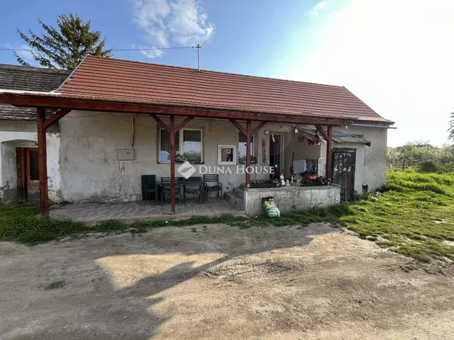 Eladó ház Harka 83 nm