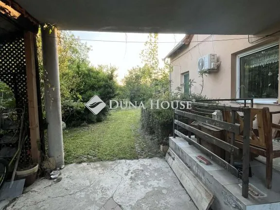 Eladó ház Győrladamér 210 nm