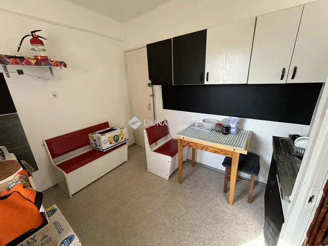 Eladó lakás Győr 34 nm