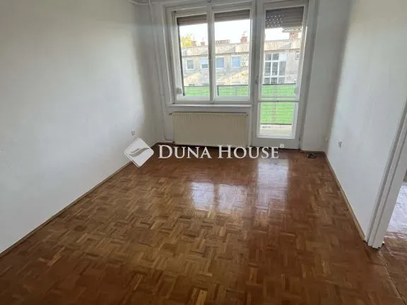 Eladó lakás Kapuvár 64 nm