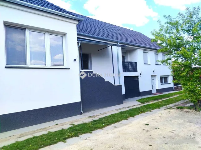 Eladó ház Kapuvár 240 nm