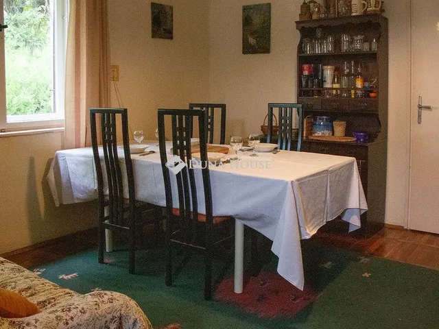 Eladó ház Újrónafő 130 nm