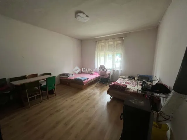 Eladó ház Szil 75 nm